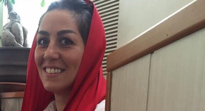 İdam edilen 4 kardeşi için adalet arayan Monfared’in cezası uzatıldı