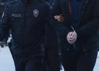 İzmir’de bir kişi tutuklandı