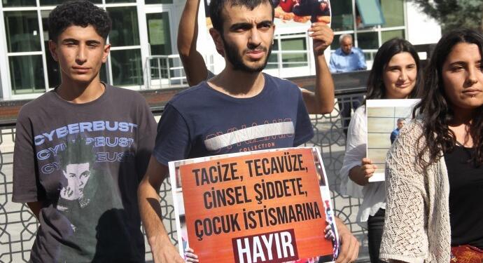 HDP’li gençlerden Ensar tepkisi: İstismar faillerinin terfisini kabul etmiyoruz