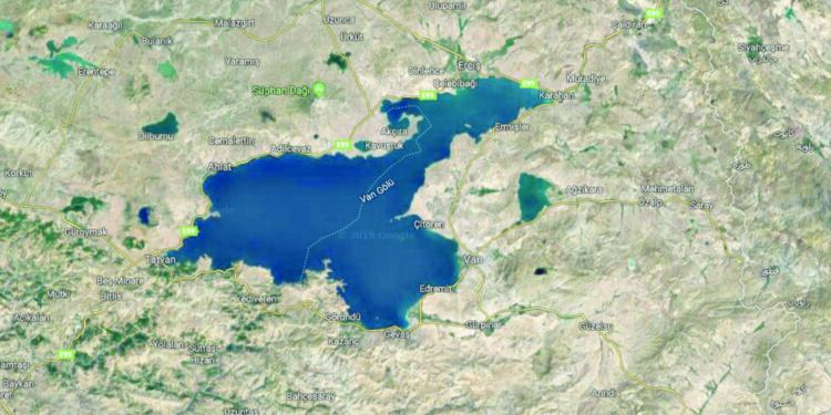 Wan Gölü’nün haritası değişti!