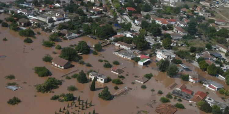 Yunanistan’da yangından sonra sel
