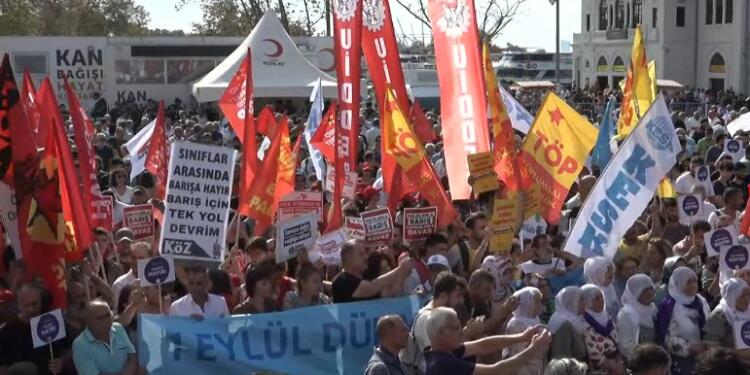 Kadıköy’de 1 Eylül açıklaması: Halklar barış, iktidar savaş istiyor