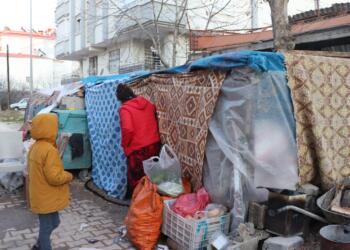 Depremin üzerinden 7 ay geçti: Yağmur yağmasın diye dua ediyoruz