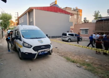 Adana’da amcasının vurduğu 9 yaşındaki Elif hayatını kaybetti