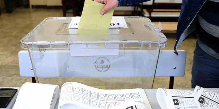 Yerel seçimde oy kullanabilmek için adres bildiriminde son gün 1 Ekim