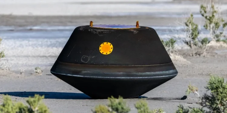 Astreoit parçası taşıyan kapsül Dünya’ya başarıyla getirildi