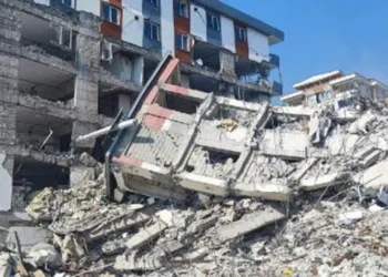 Mereş’te 26 kişinin öldüğü binanın sorumlularının 22,5 yıl hapsi isteniyor