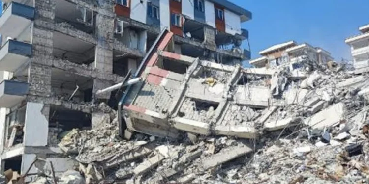 Mereş’te 26 kişinin öldüğü binanın sorumlularının 22,5 yıl hapsi isteniyor