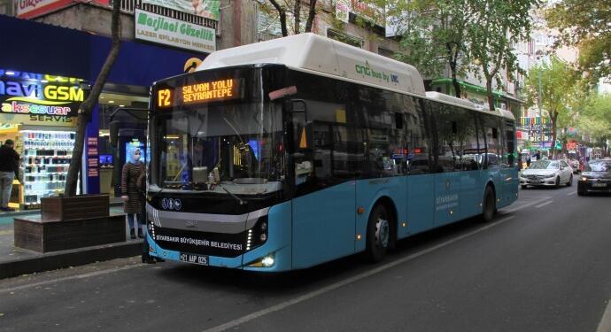 Amed’de ulaşım zamları toplumun her kesimini etkiledi: Geçinemiyoruz