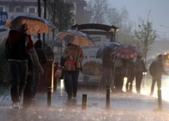 Meteoroloji uyardı: Birçok ilde kuvvetli sağanak yağış olacak