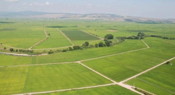 İzmir’de binlerce metrekarelik arsalar satışa çıkarıldı