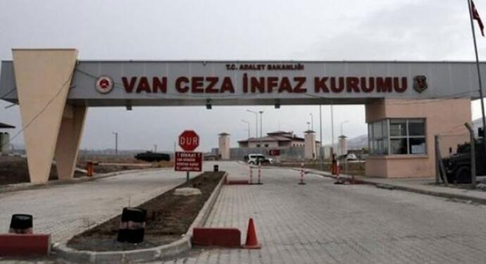 Kadınlar cezaevlerinde de direnişlerini sürdüyor