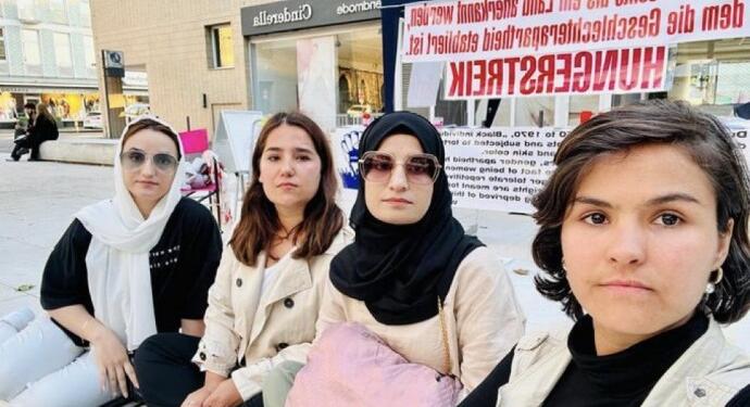Açlık grevinde olan Afganistanlı kadınlara destek