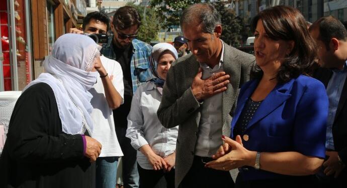 HDP’den Wan’da esnaf ziyareti