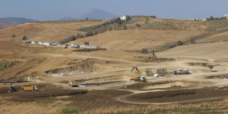 Dikmece’de tarlalar istimlak edildi: Arap Alevi köylüler tedirgin