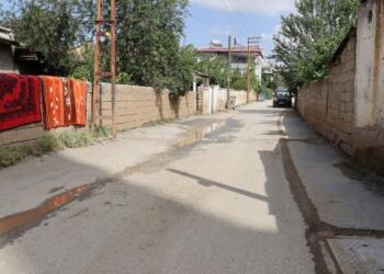 Kadınlar kayyumdan şikayetçi: Selden sonra yollar düzeltilmedi