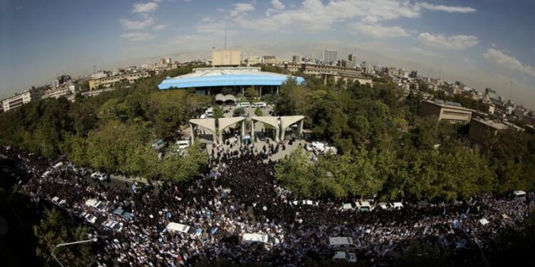 İran’da 58 akademisyen görevden alındı