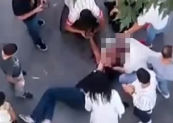 Amed’de susturuculu tabanca ile saldırı