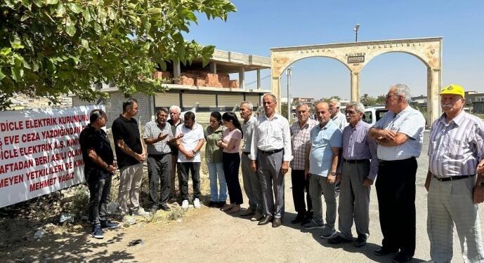 DEDAŞ’ın kestiği cezaya karşı oturma eylemi başlattı