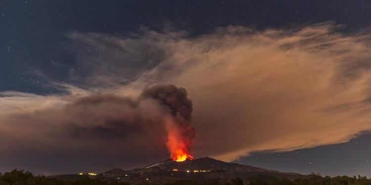 Kilauea Yanardağı üçüncü kez patladı