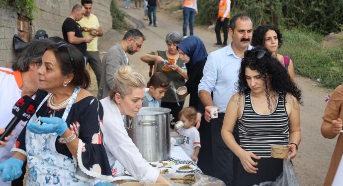 Amedliler Hevsel’de gastronomi şenliğinde buluştu