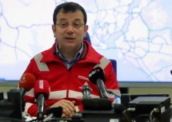 İmamoğlu: Acil bir durum yoksa bu akşam araçla dışarı çıkmayın