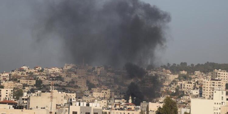 İsrail’den mülteci kamplarına saldırı: 5 ölü 12 yaralı