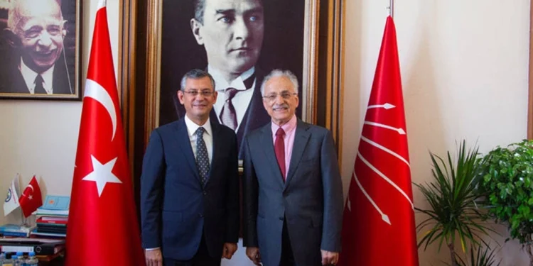 Özgür Özel, Karayalçın ile görüştü: Fikirlerini aldım