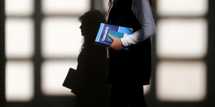 CHP raporunda genç yoksulluğu: Burs ücreti yemek ücretini bile karşılayamıyor