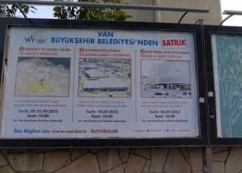 Wan kayyumu taşınmazları satışa çıkardı