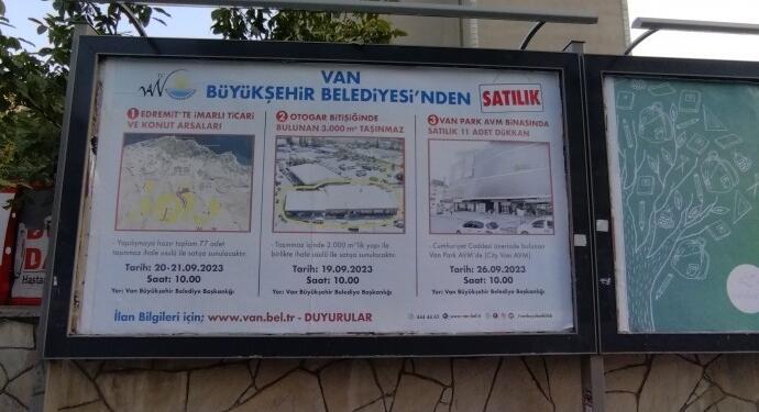 Wan kayyumu taşınmazları satışa çıkardı