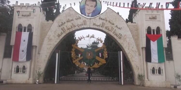 Humus’taki saldırıda ölenlerin sayısı 135’e çıktı