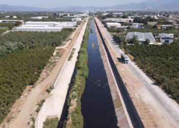 YILDIRIM BELEDİYESİ, OLASI TAŞKIN VE SELLERİN ÖNÜNE GEÇMEK İÇİN CENUP KANALI VE DELİÇAY’DAKİ DERE ISLAH ÇALIŞMALARINA YOĞUNLUK VERDİ. (GÖKTUĞ ERDEM/BURSA-İHA)