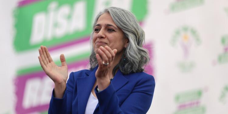 YSP Kadın Meclisi’nden Uçar’a destek: Hedef alınması tesadüf değil