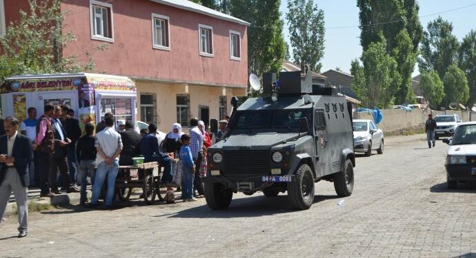 Gümrük memurlarına ikametgahlarını merkeze taşıma baskısı