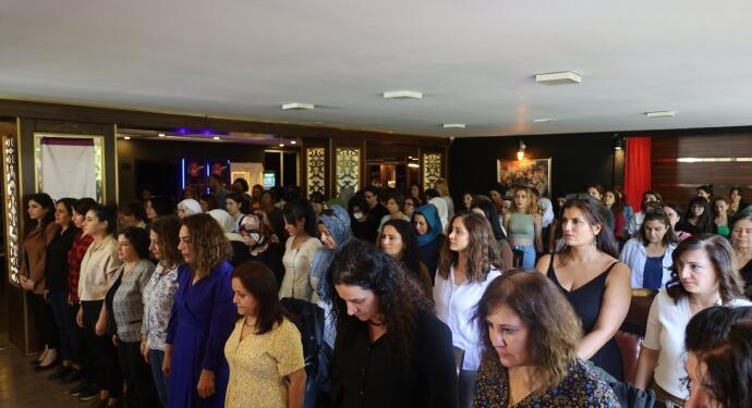 Rosa Kadın Derneği özel savaş politikalarına karşı örgütleniyor