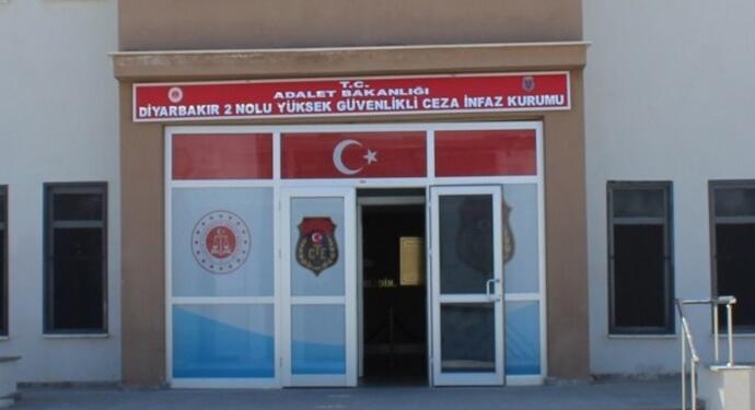Diyarbakır 2 Nolu Cezaevi’nde hak ihlalleri arttı