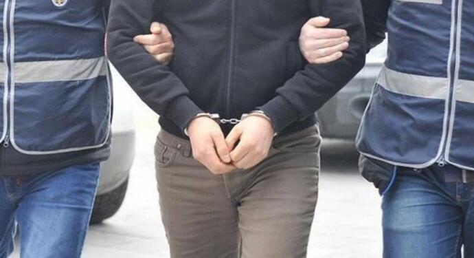 Mersin’de ev baskını: 2 gözaltı