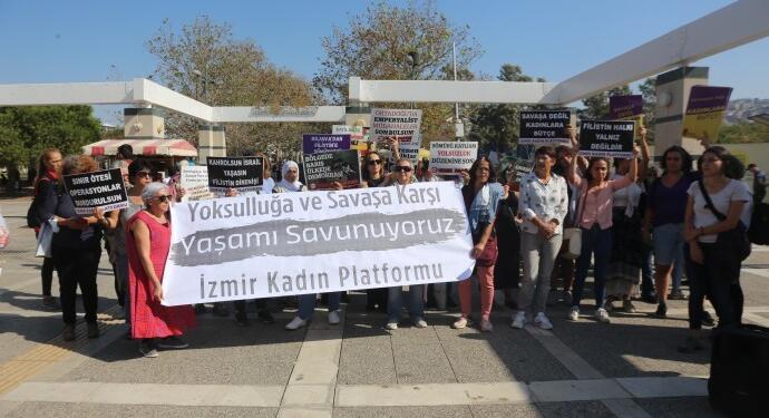 Kadınlar savaş politikalarına karşı alanlara çıktı