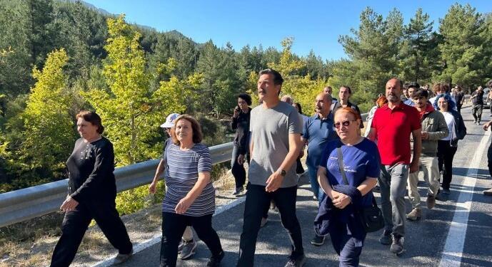 ‘Özgürlük Yürüyüşü’nde 13’üncü gün: Eylemde olan metal işçisinin yanındayız