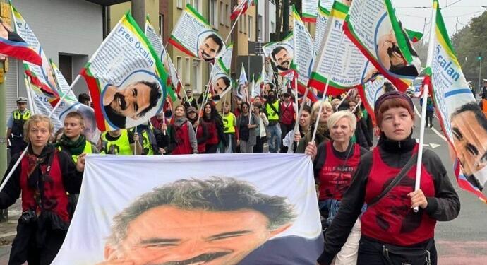 Özgür Faik Erol: İmralı geleceği gösterir