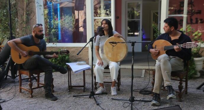 Salut de Smyrne: Barış ortamında müzik yapmak istiyoruz