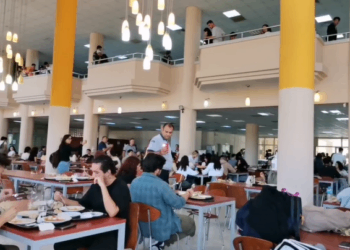 İzmir’de üniversitelerde yemekhane zamlarına tepki