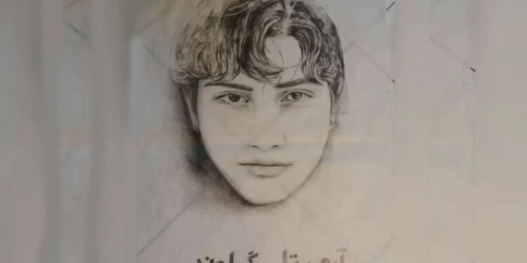 Armita’nın resimleri işkenceye uğradığı metro istasyonuna asıldı