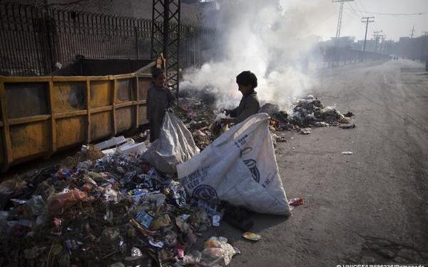 ‘Türkiye’de milyonlarca çocuk aşırı yoksulluk altında’