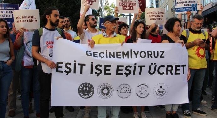 Vakıf üniversitelerinde görevli akademisyenlerden ‘eşit hak’ talebi