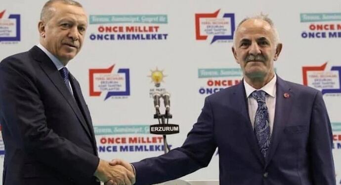 Yolsuzlukla gündeme gelen AKP’li belediye başkanı istifa etti