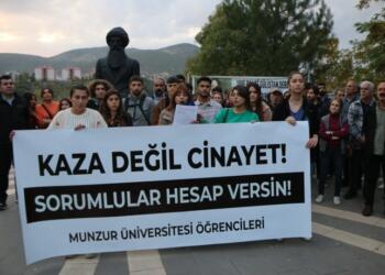 Gençler birçok kentte Zeren Ertaş için alanlara çıktı: Kaza değil cinayet!