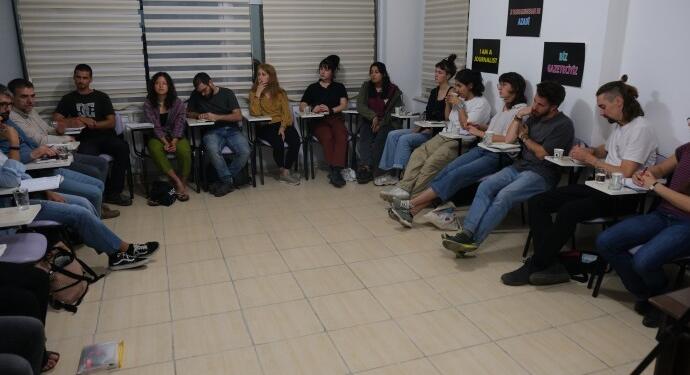 Enternasyonalist gençler DFG’yi ziyaret etti