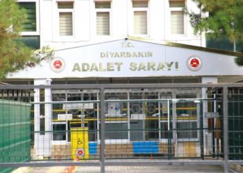 DTK davasında bir beraat, 2 hapis cezası